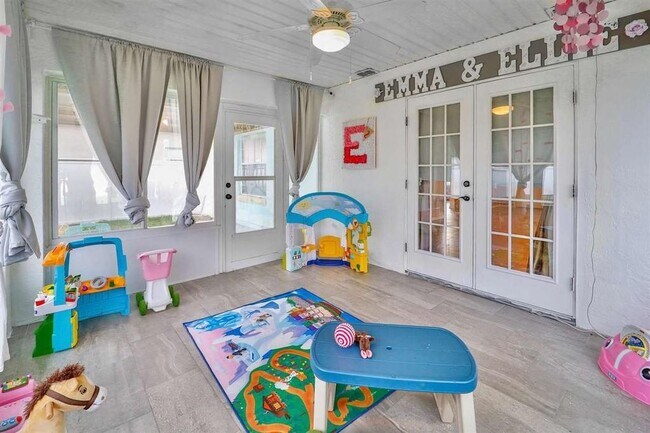 Building Photo - 13 Zephyr Lily Pl