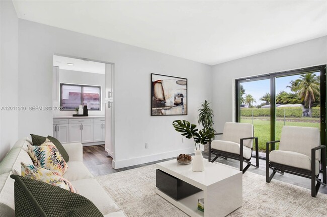 Foto del edificio - 8931 SW 182nd Terrace