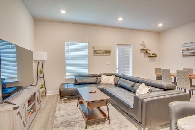 Foto del edificio - 5689 Stellarjay St