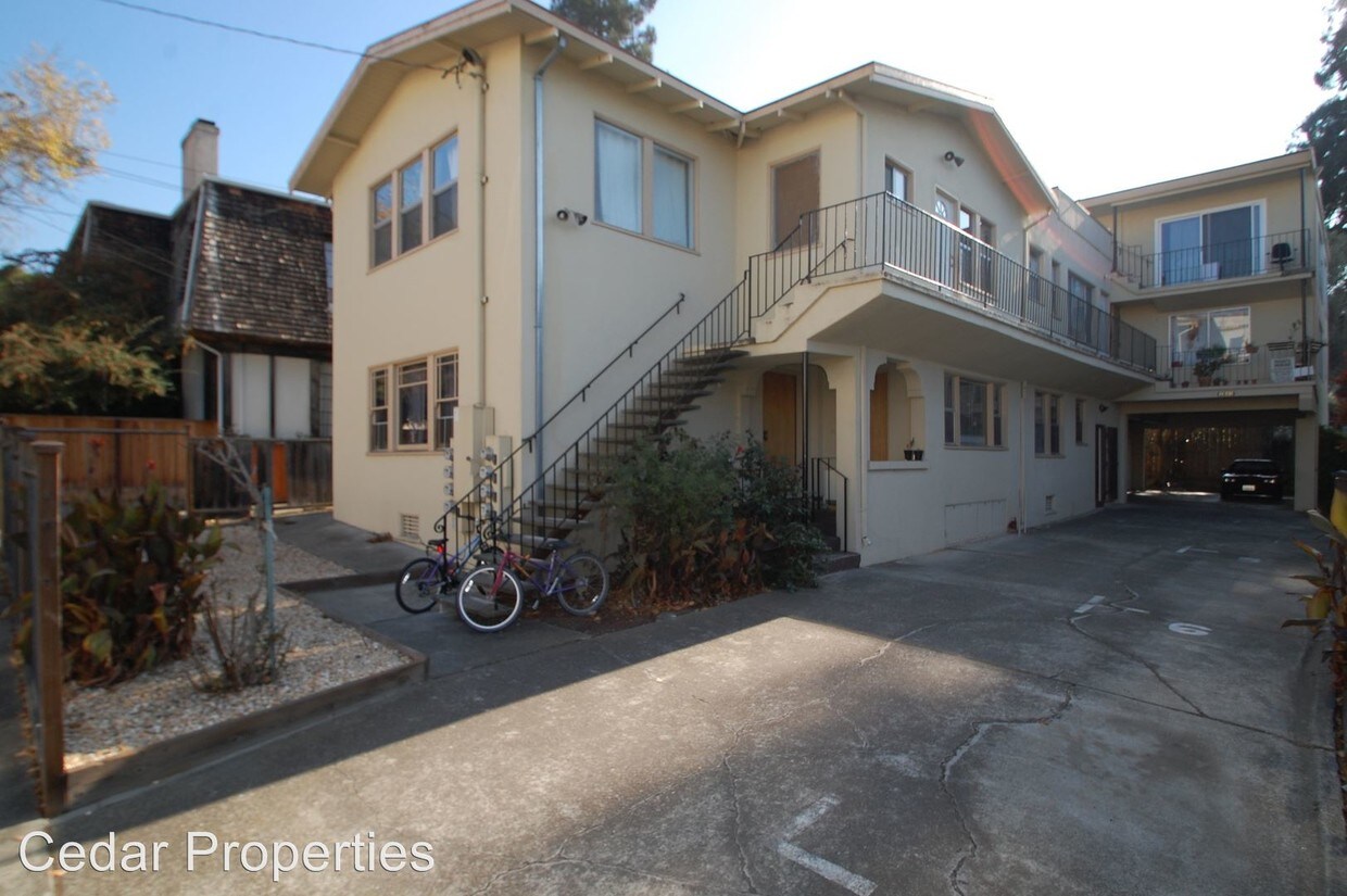 Primary Photo - 2340 Hilgard Ave