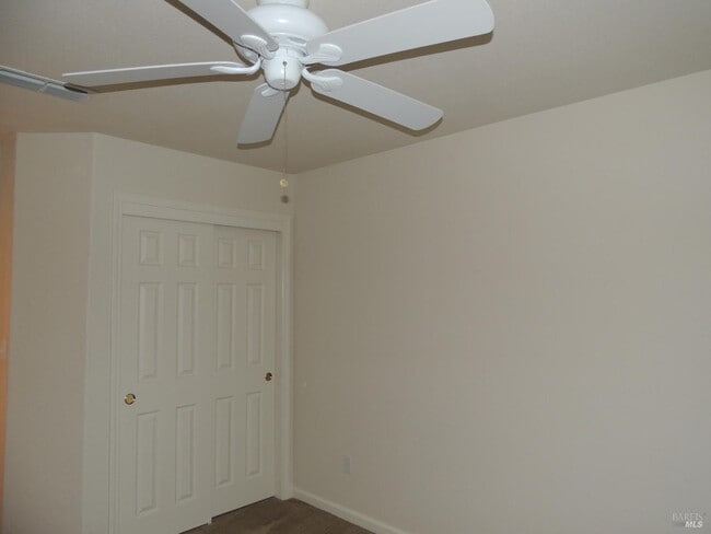 Foto del edificio - 265 Conway Dr