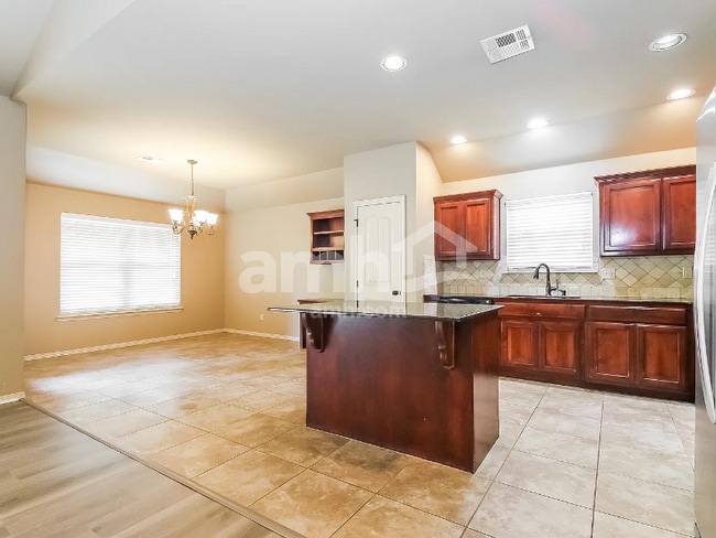 Building Photo - 14537 S Urbana Ct