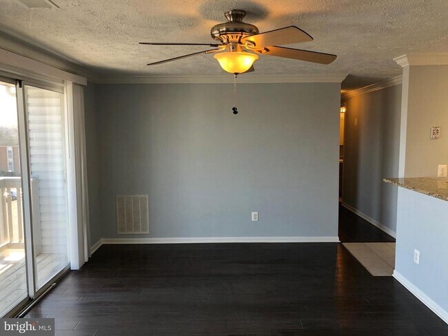 Foto del edificio - 17050 Capri Ln