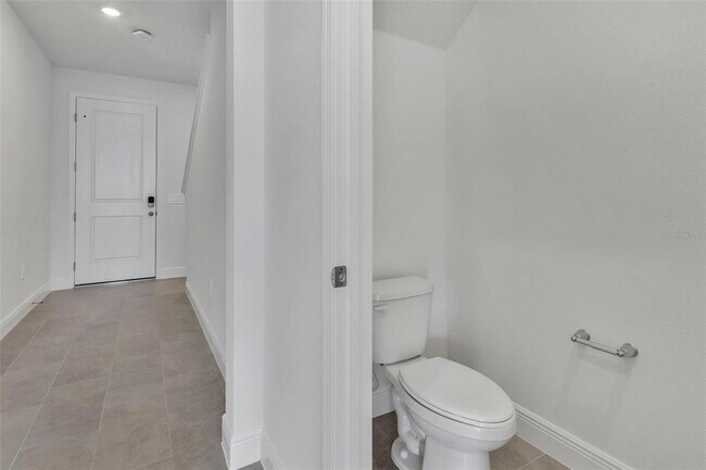 Building Photo - 1848 Archer Dr