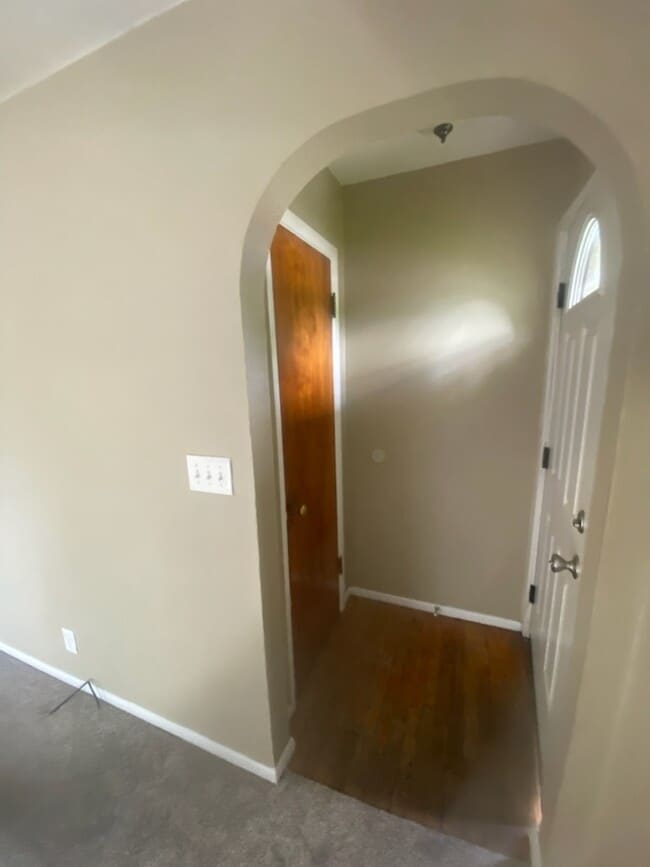 Building Photo - 1736 Avenue F