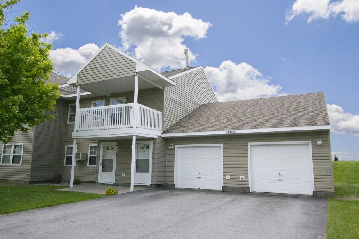 Foto principal - 9035 South Riva Ridge Loop