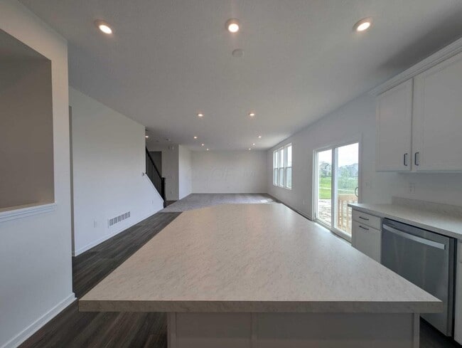 Foto del edificio - 832 Callaway Ln