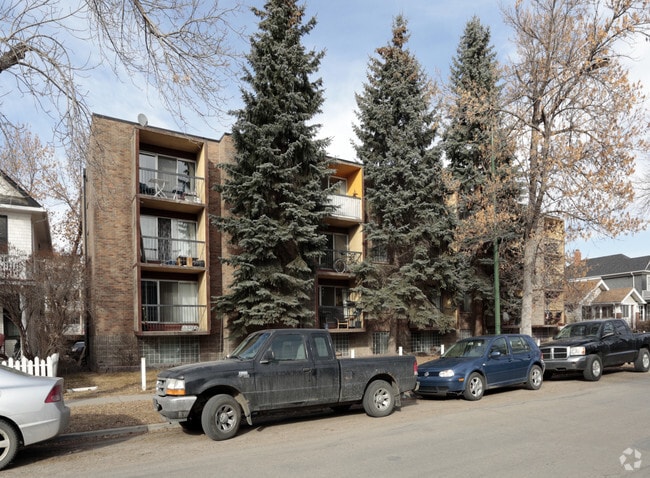 Building Photo - Sunalta 1626 Apartments