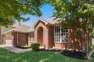 Building Photo - 5317 Bellis Dr