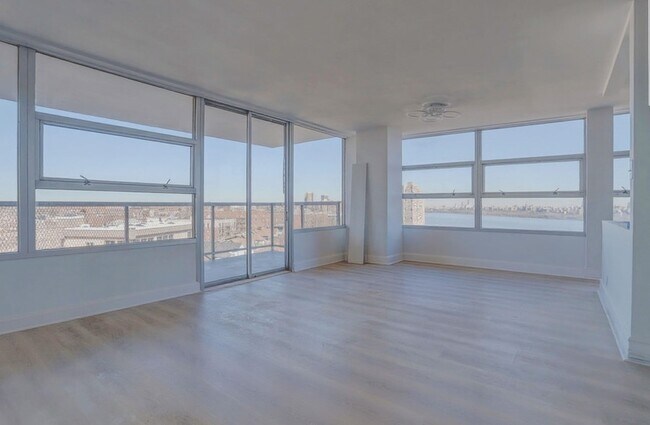 Foto del edificio - 6050 JFK Blvd E