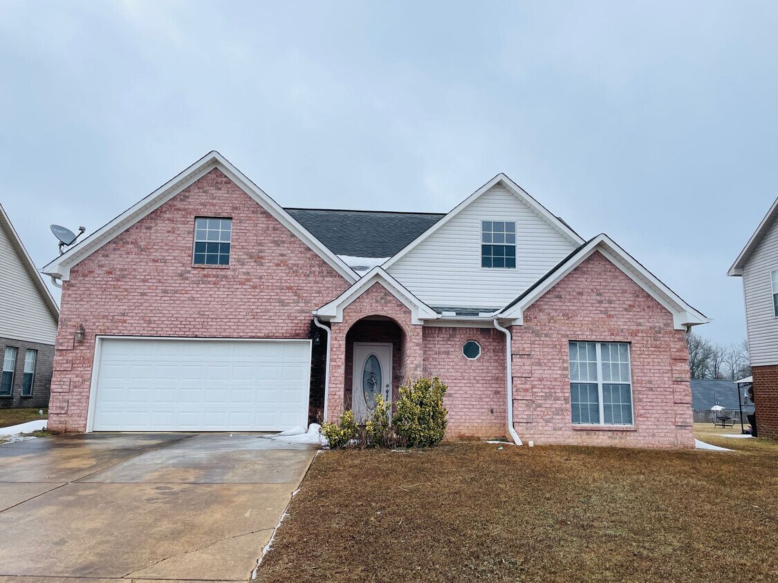 344 Hayat Loop, Oxford, MS 38655 House Rental in Oxford, MS