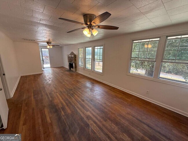 Building Photo - 165 Bankston Rd