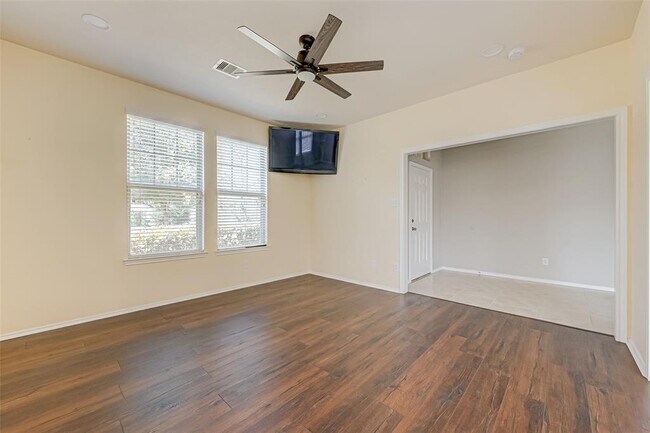 Foto del edificio - 8402 Coral Cove Pass Ln
