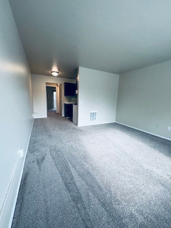 Davis Creek Apartments Apartments in Portage, MI