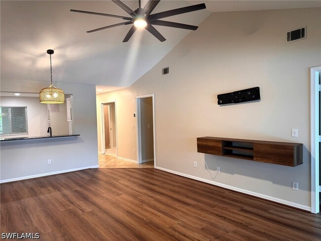 Building Photo - 240 Timber Lake Cir