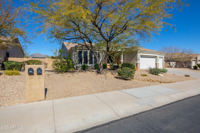 Foto del edificio - 12706 E Desert Cove Ave