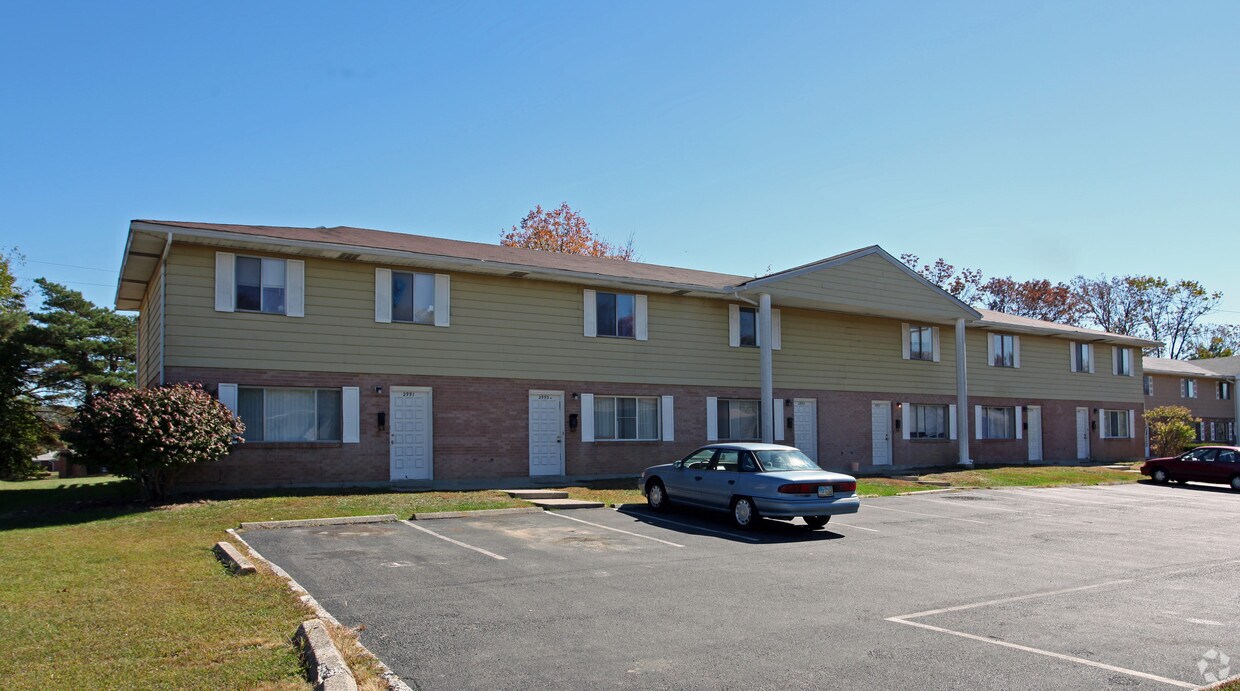 Foto del edificio - 2991-3001 Benchwood Rd