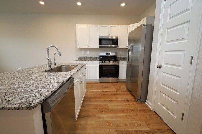 Foto del edificio - 6042 Bemiss Towns Dr