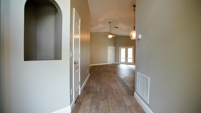 Building Photo - 3218 Buck Hill Pl