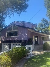 Building Photo - 2000 Forest Ave