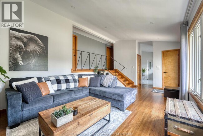 Photo du bâtiment - 3790 Rockwell Blvd