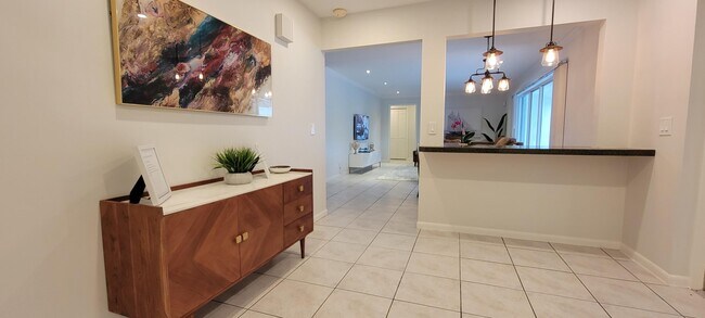 Foto del edificio - 1036 SW 26th Ave