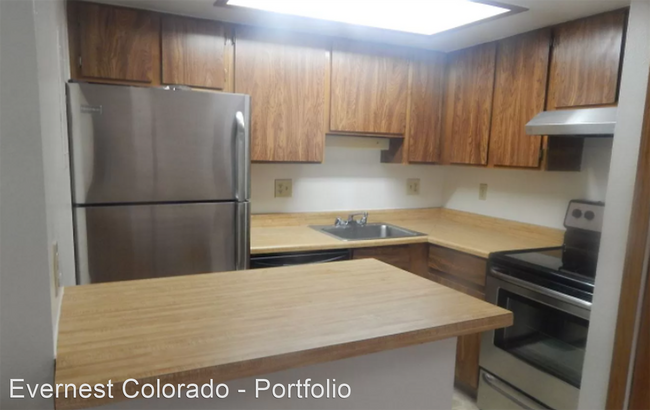Foto del edificio - 1 br, 1 bath House - 12482 W. Nevada Pl. #211