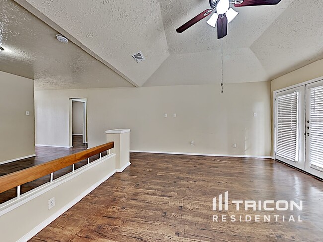 Building Photo - 8223 Summer Quail Dr