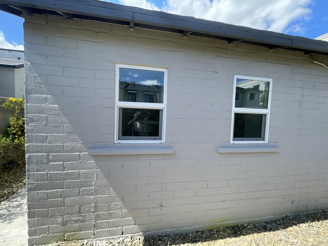 Building Photo - 41 S Mesa Dr