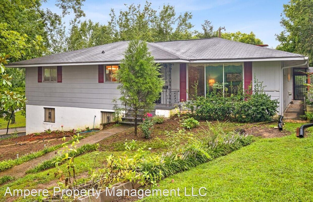 3 br, 3 bath House 3618 Sunrise Ter House Rental in Chattanooga, TN