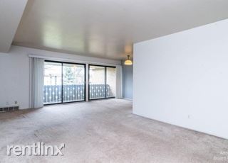 Foto del edificio - 2102 Pauline Blvd