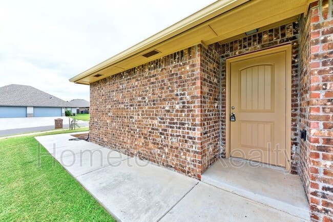 Photo - 11206 NW 114th St Apartment