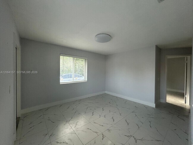 Foto del edificio - 3177 NW 29th St