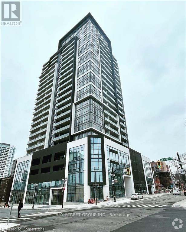 Building Photo - 15-1915 Queen St S