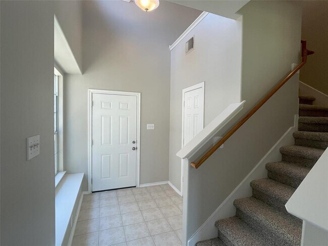 Building Photo - 3014 Loganberry Park Ln