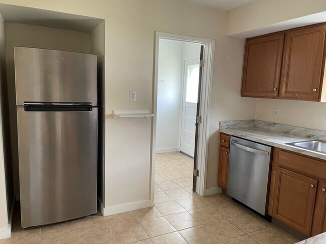 Foto del edificio - 2172 Sunbury Rd