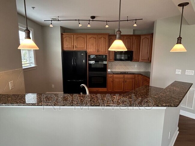 Foto del edificio - 10411 Rosegate Ct
