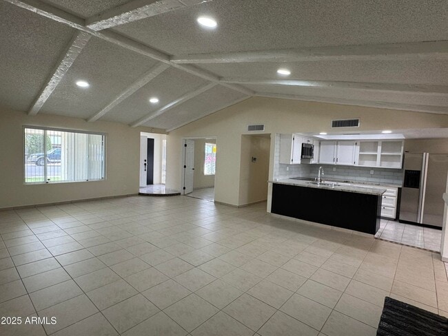 Foto del edificio - 5502 W Frier Dr