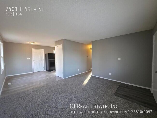 Foto del edificio - 7401 E 49th St