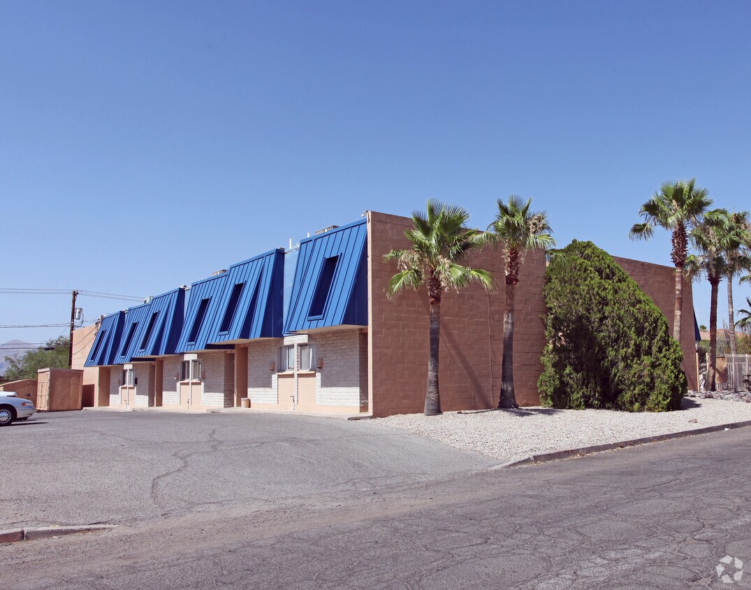 Foto principal - Crossroads Apartments