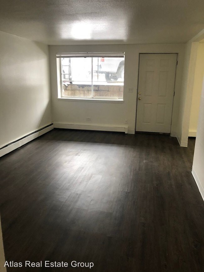 Foto del edificio - 3351 N Lafayette St
