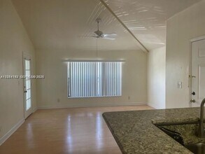 Building Photo - 4058 NW 87th Ave