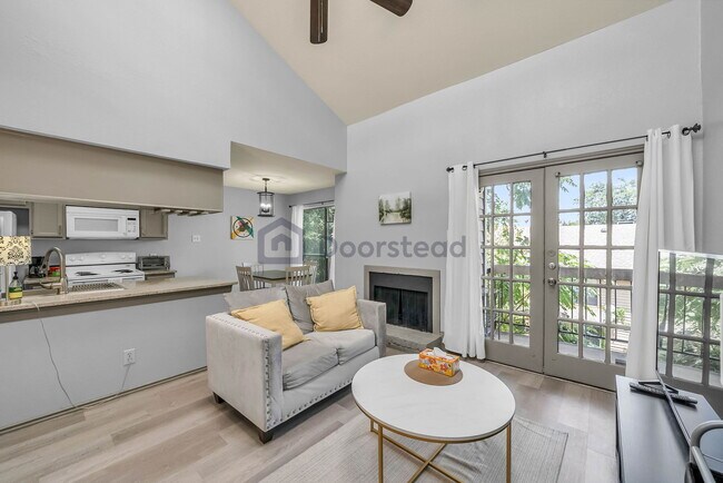 Foto del edificio - 5750 Phoenix Dr