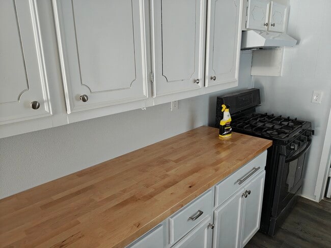 Foto del edificio - Cline St