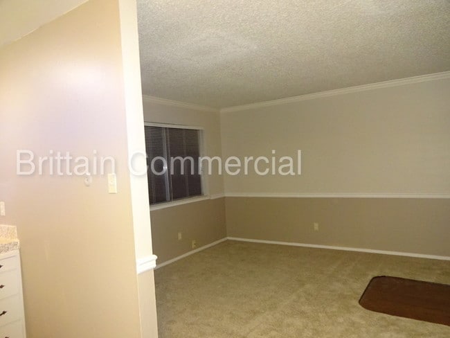 Building Photo - 1722 G St