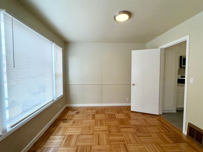 Foto del edificio - Beautiful Outer Sunset remodeled home, hug...