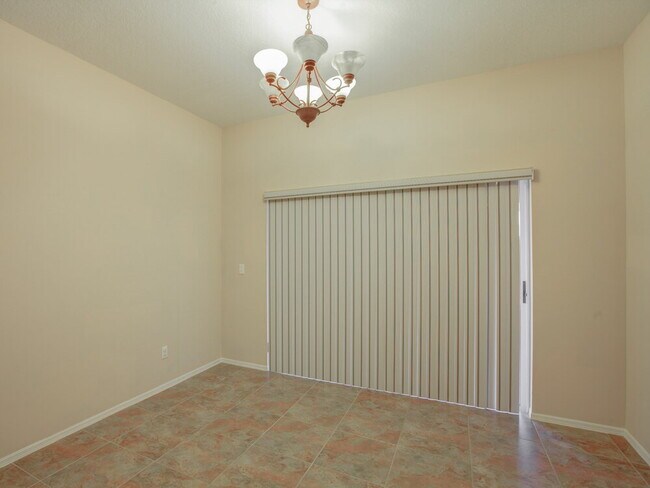 Building Photo - 1760 Sparkling Water Cir