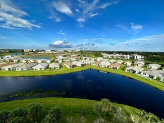 Building Photo - 7260 Kinghurst Dr