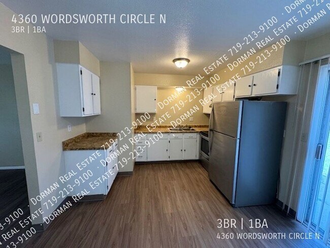 Foto del edificio - 4360 Wordsworth Cir N