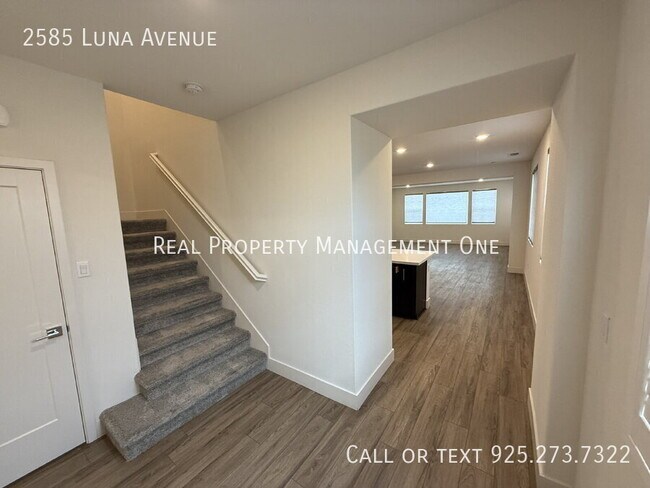 Foto del edificio - 2585 Luna Ave